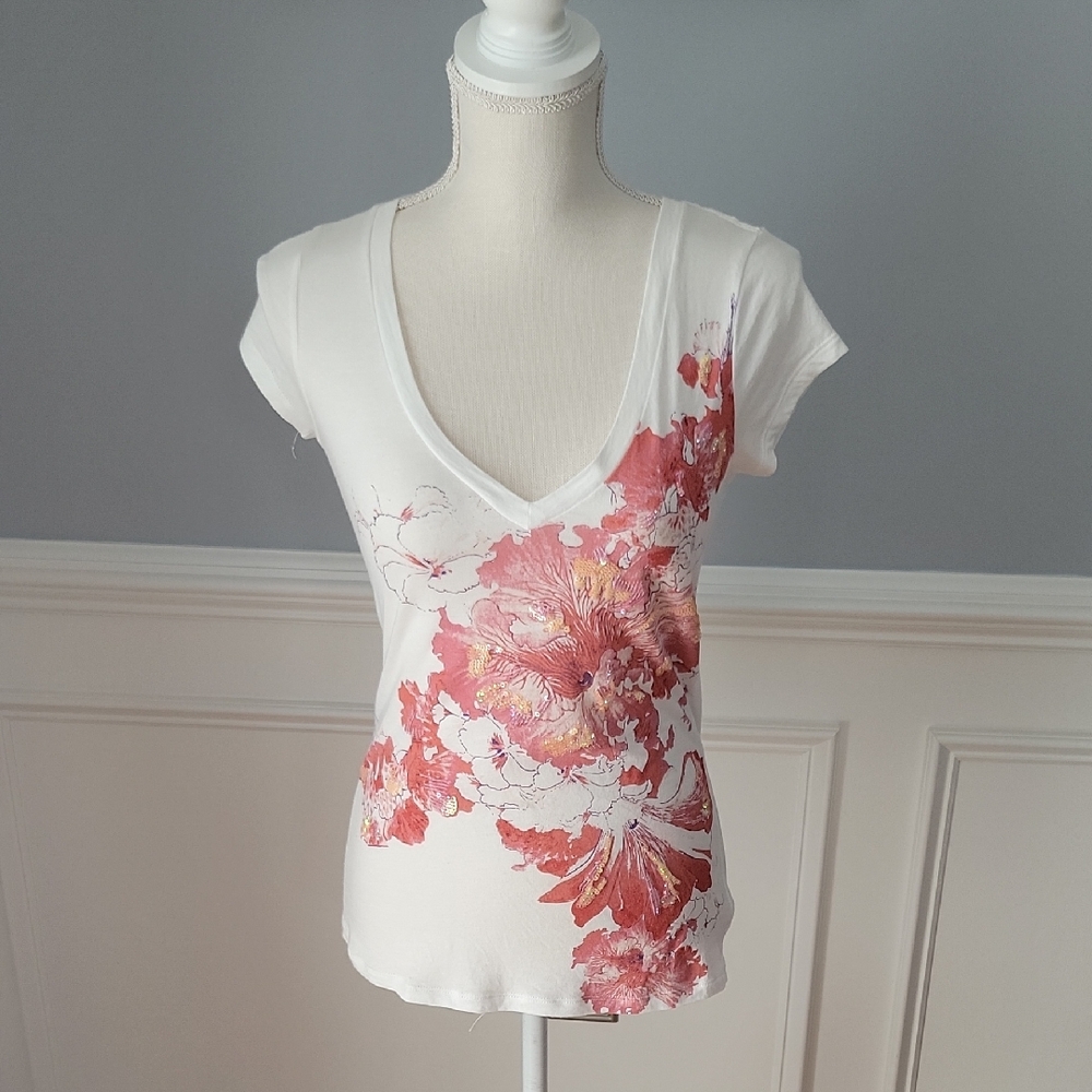 Express Y2K Sequined Floral T-Shirt V-neck White With Pink Women's Size XS